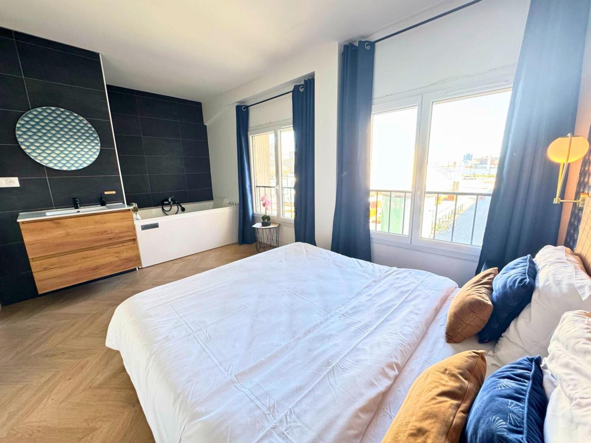 L'Escale Appartements Et Suites En Bord De Mer Le Havre Exterior photo